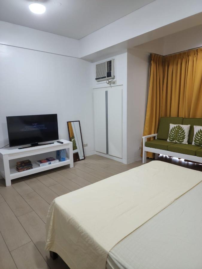 Zoe Amarah Condotel Manila Exteriör bild