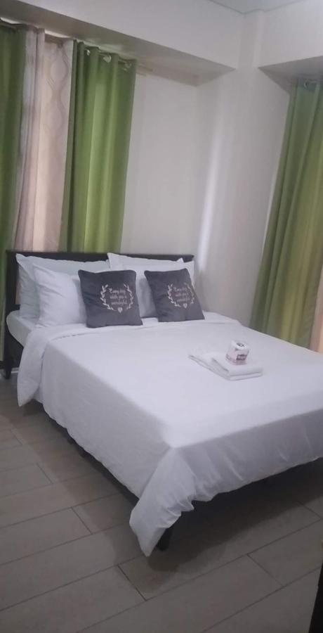 Zoe Amarah Condotel Manila Exteriör bild
